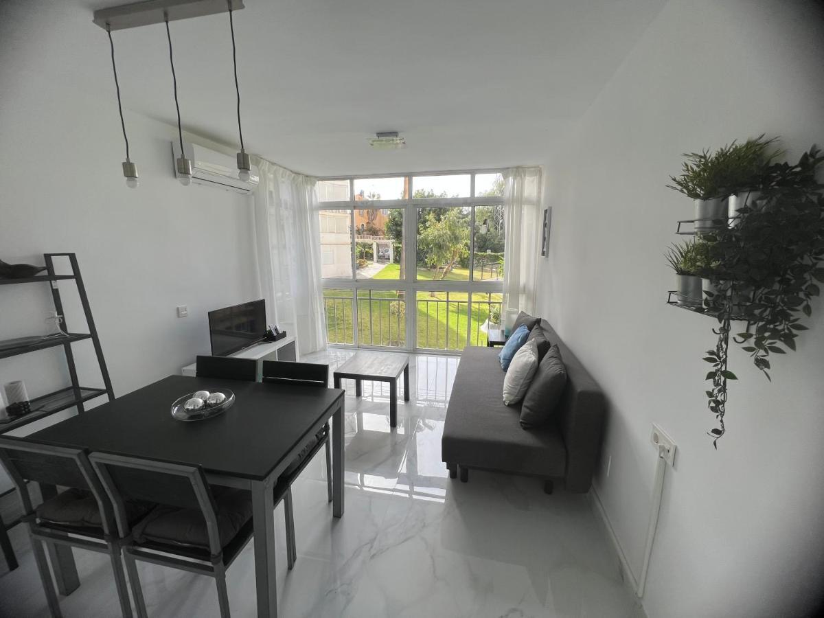 Apartamento Con Piscina Y Barbacoa Appartement La Cala Del Moral Buitenkant foto