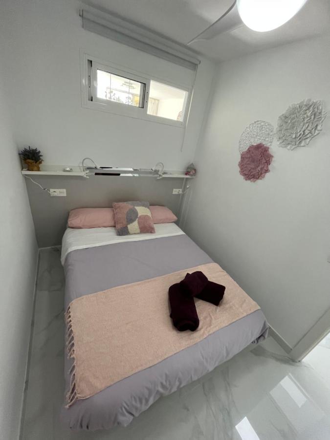 Apartamento Con Piscina Y Barbacoa Appartement La Cala Del Moral Buitenkant foto