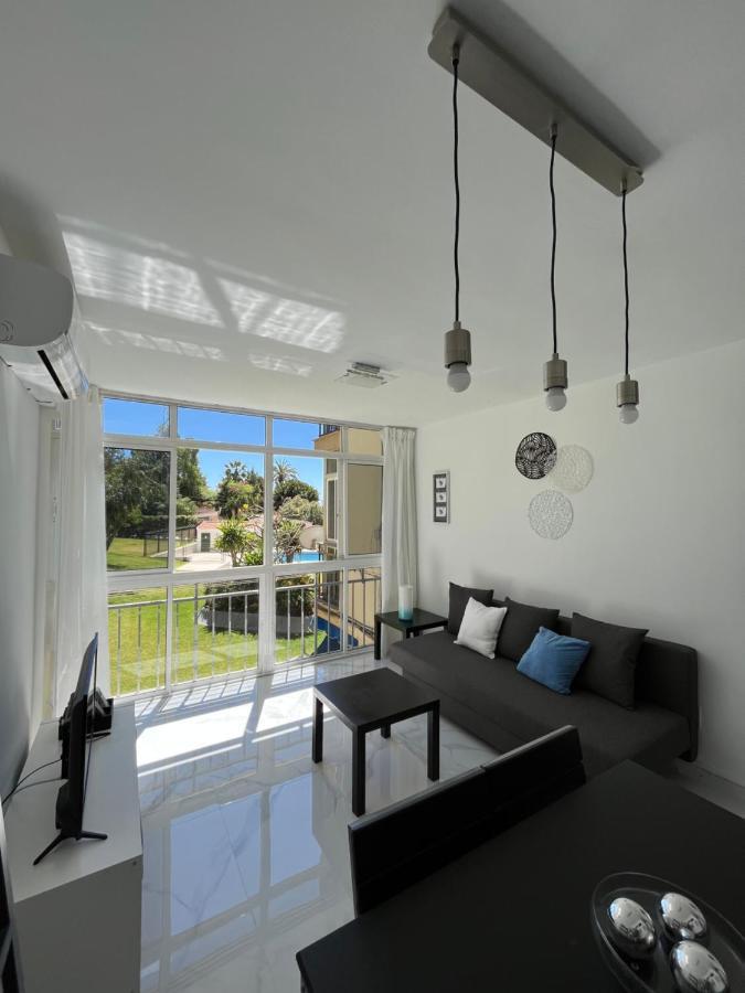 Apartamento Con Piscina Y Barbacoa Appartement La Cala Del Moral Buitenkant foto